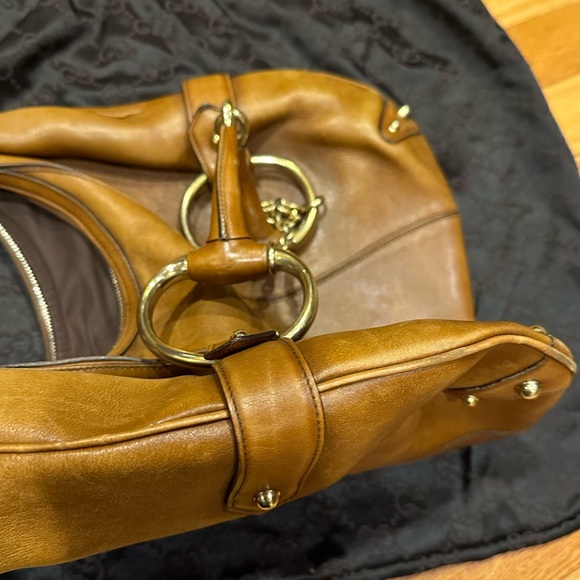 AUTHENTIC GUCCI TAN LEATHER HORSE BIT CHAIN HOBO STYLE HANDBAG PURSE & DUST BAG - Picture 10 of 16